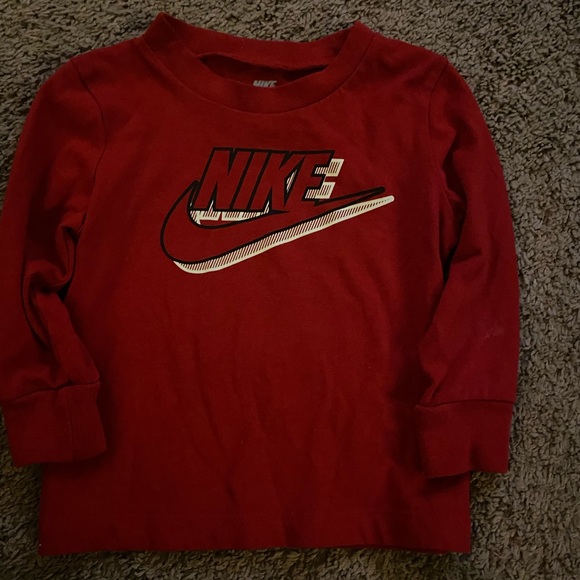 Two piece baby boy Nike long sleeve sweatsuit 💙 - Picture 5 of 6